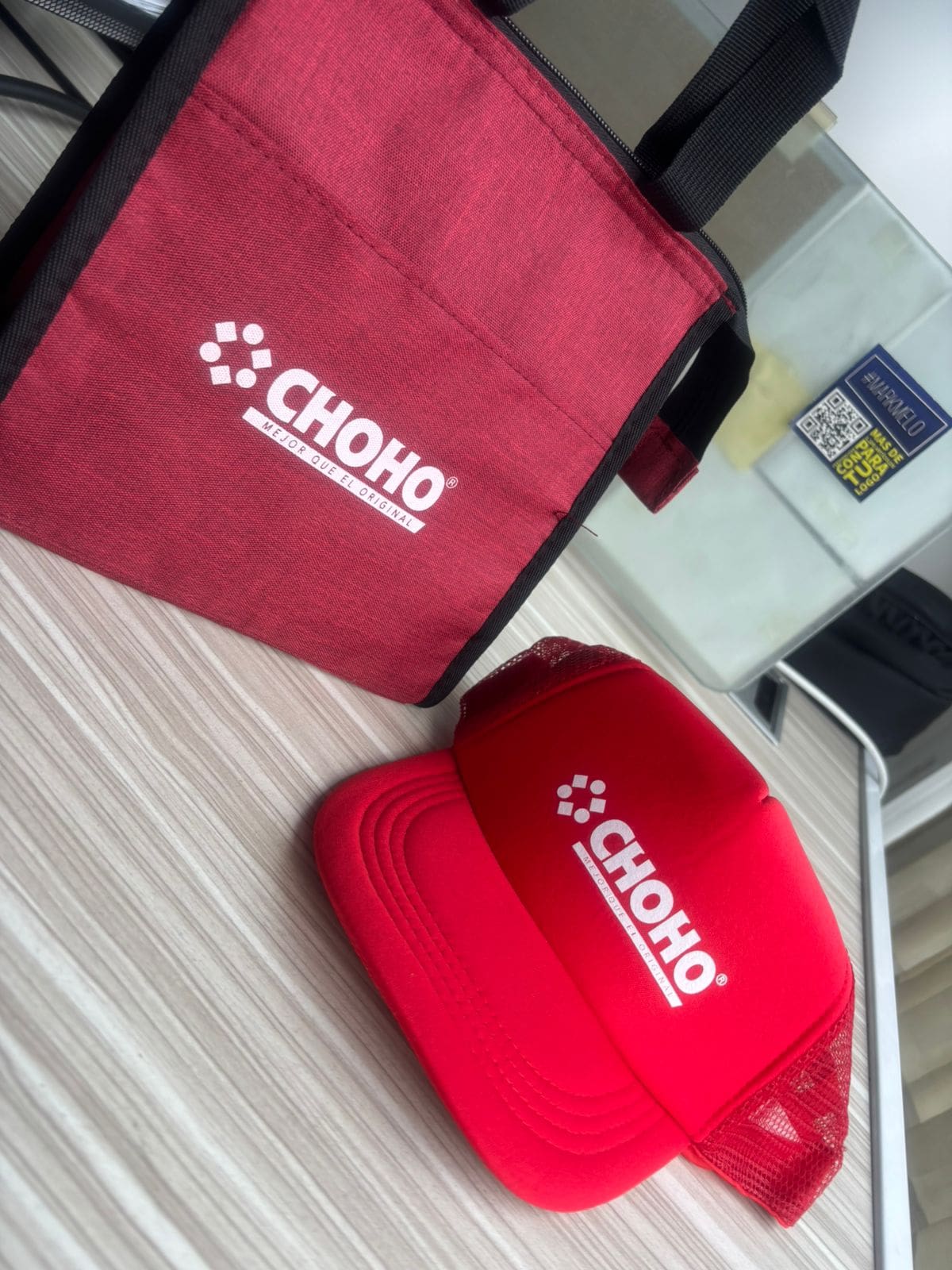 Regalos corporativos personalizados entregados por Markmelo 22