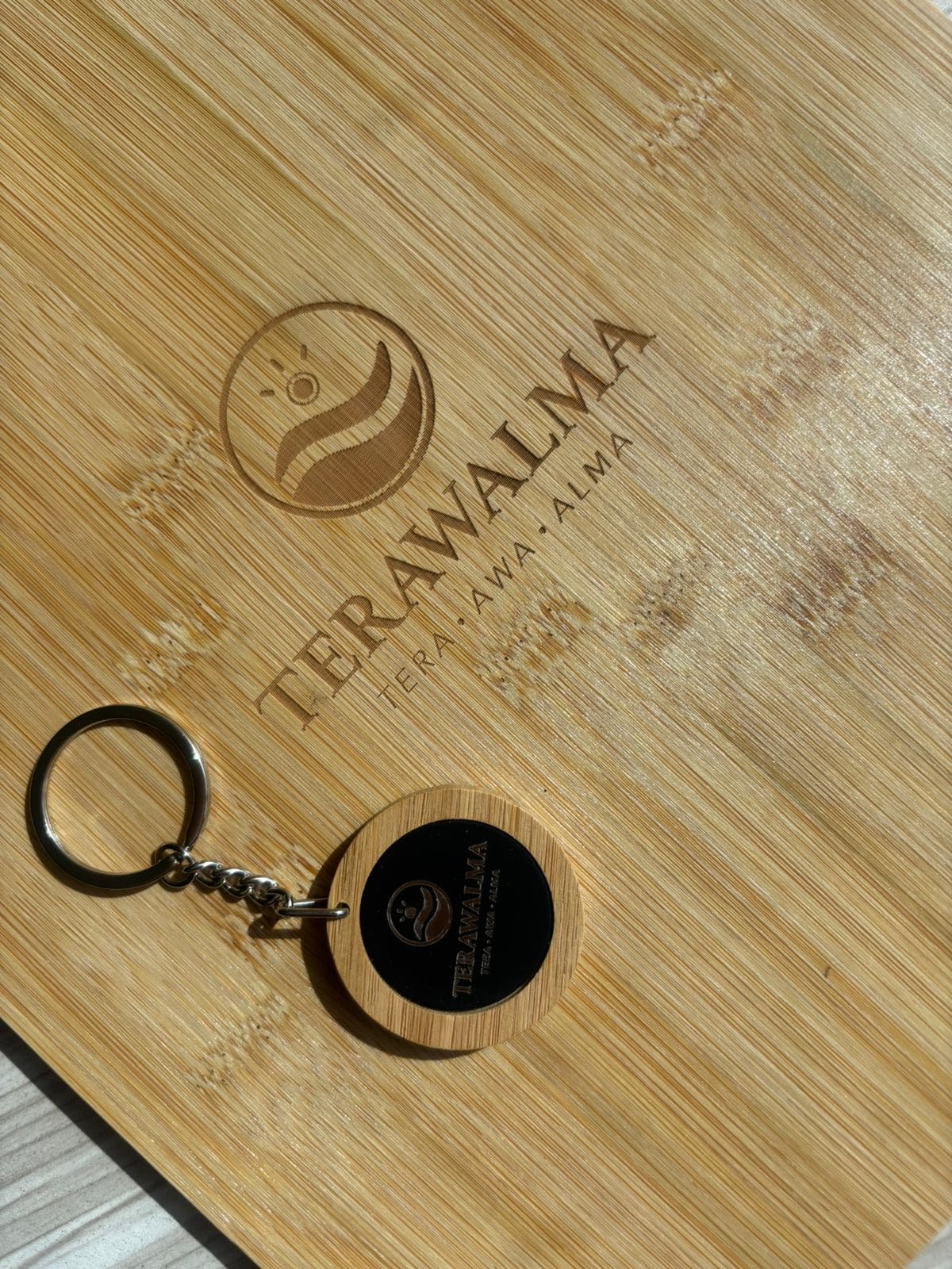 Trabajos de regalos empresariales personalizados Markmelo Colombia 9